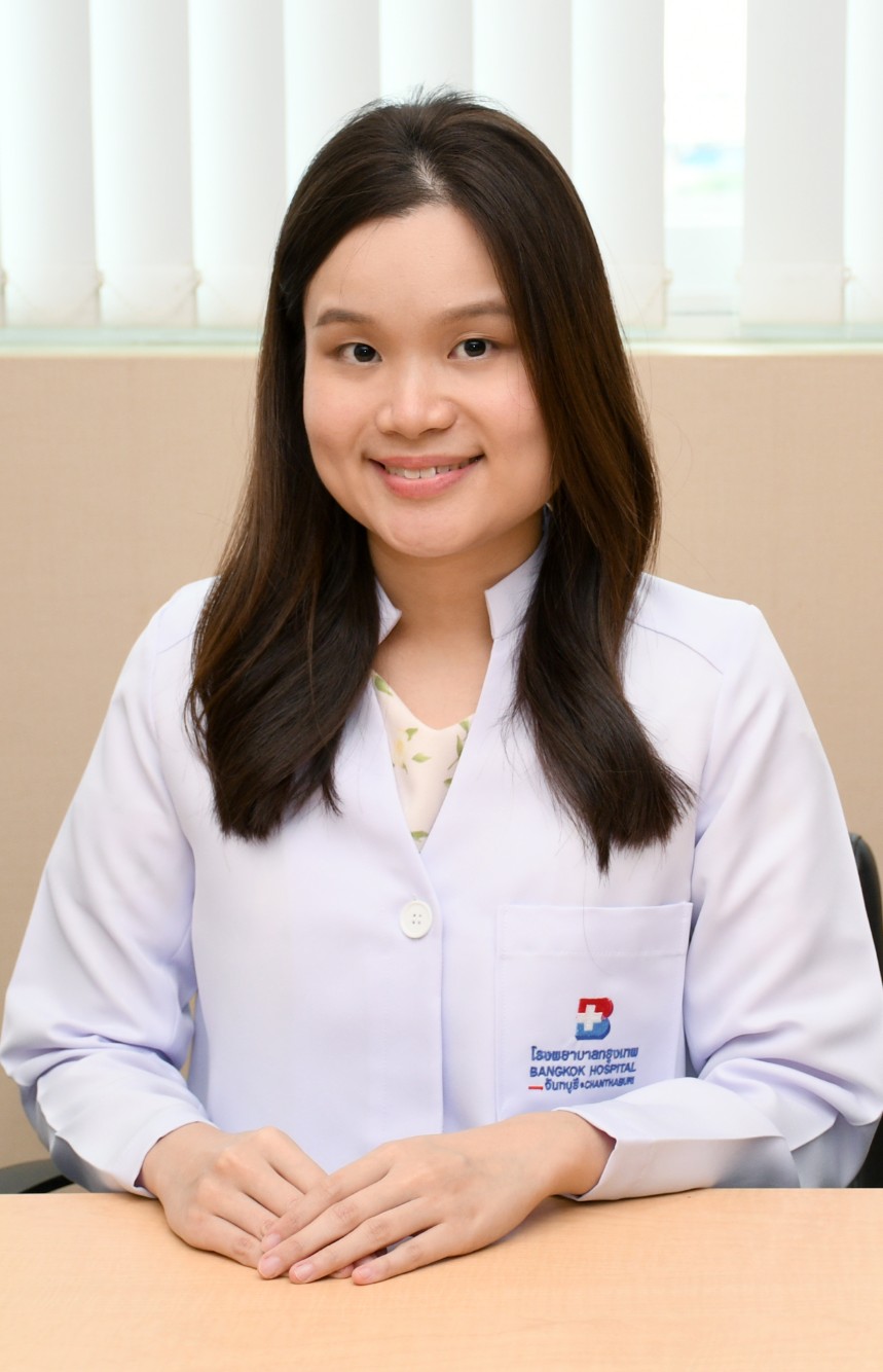 แพทย์หญิง ปรีย์ชนัน โตวณะบุตร